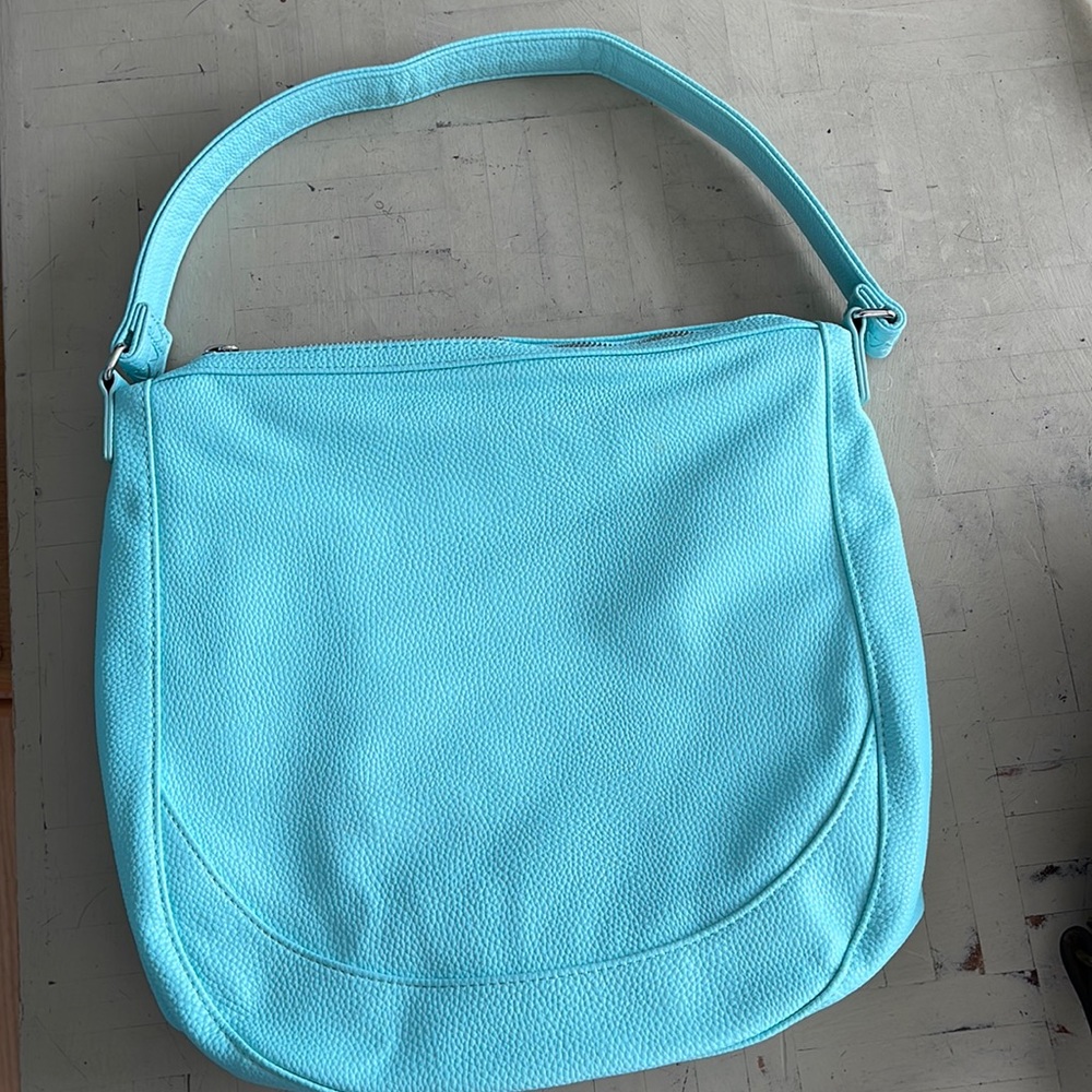 Thirty-one mint Midway Hobo